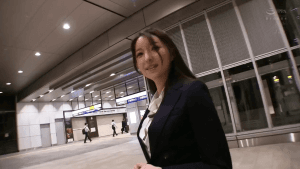 [MEYD-622] Đụ cô nàng tiếp viên sân bay Mia Usa