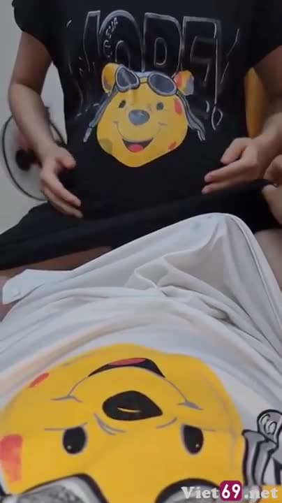 Chơi cô vợ bầu mà không cho em chỉ xóc cho anh