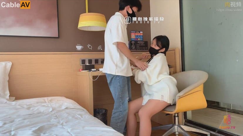 Anh trai hướng dẫn em gái quan hệ và hiểu được niềm vui khi quan hệ Teemo