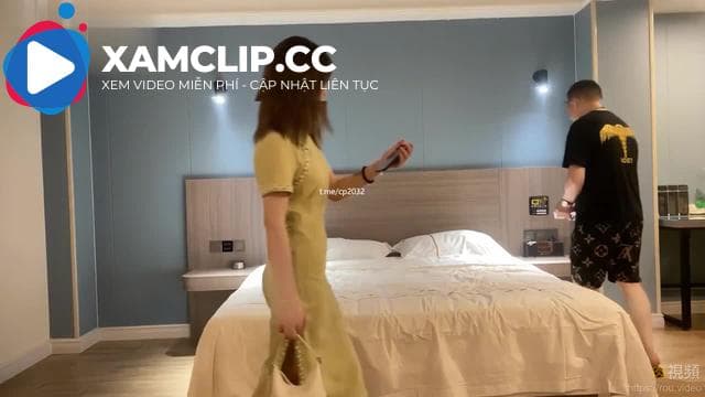Gái xinh da trắng siêu xinh trông như cá chết khi ân ái