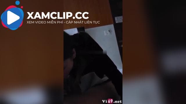 Em sinh viên thật thà dễ thương bị dụ vào con đường chịch dạo