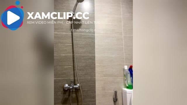 Full clip 13 phút santasugar2k tắm truồng khoe cơ thể mặn mà #1