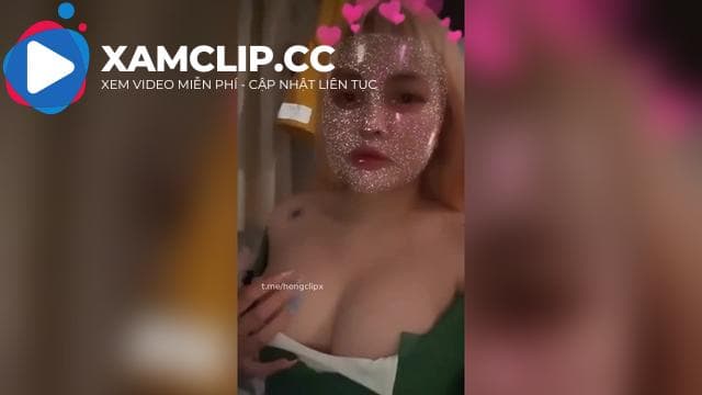 Khoe clip hot của vợ dâm sinh năm 92