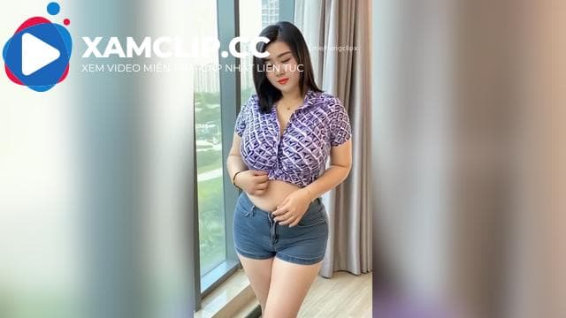 Vấn đề không nằm ở em múp, vấn đề nằm ở lon em to