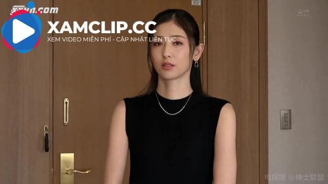 Nhìn cách cô ấy giật giật mà khoái