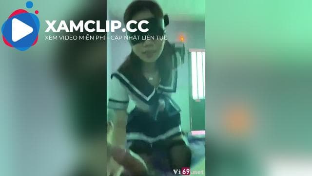 Đồng phục nữ sinh làm với em đủ trò từ nhẹ đến nặng