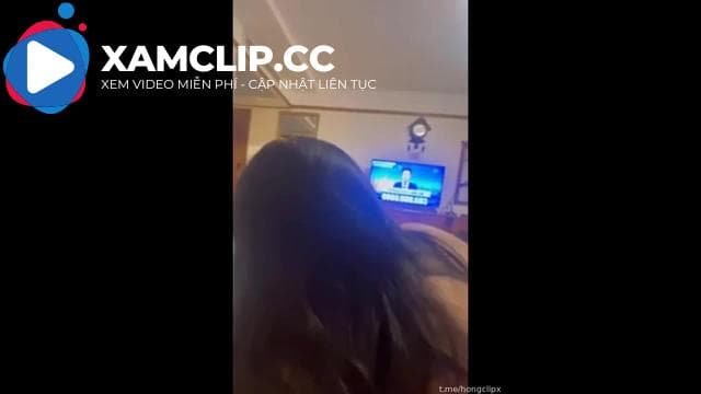Nữ sinh trường NEU lộ clip sex