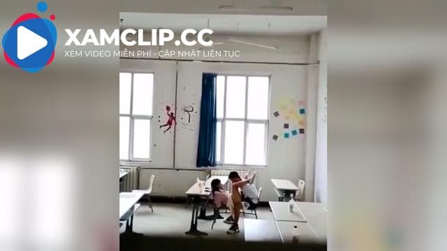 Đi học thêm mà chỉ có mỗi 2 đứa P2
