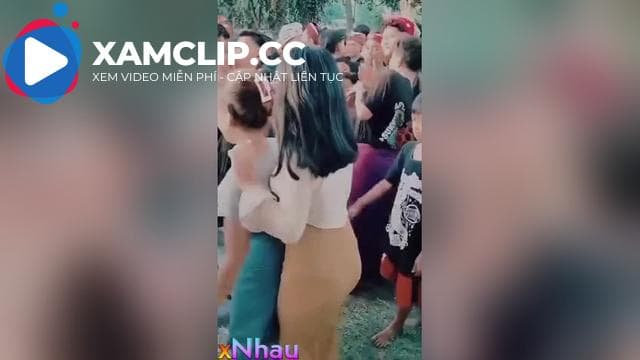 Cứ tưởng trẻ nhỏ nó không biết gì