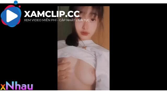 Bé Na love 10 khoe lồn múp nhiều nước