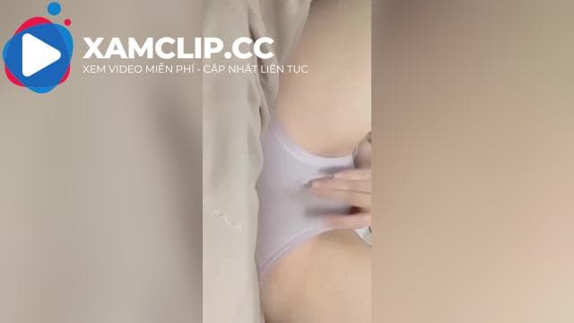 Clip trong điện thoại của con em chưa 18
