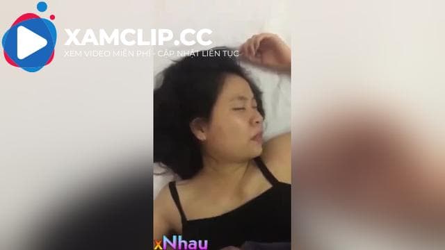 Chuốc say con bạn thân rồi đè ra địt