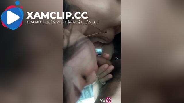 Em sinh viên lộ clip sex với người yêu sau khi chia tay #1