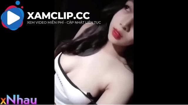 Đổ vì em phóng đãng vú khủng