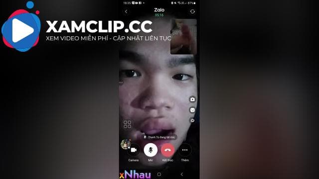 Em Gái Tuổi Teen Mặt Mụn Thích Xem Trai Nhỏ Tuổi Sục