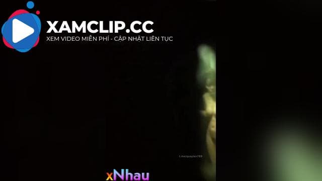 Vì tiền mà em phòng bên chơi với thg già u60 tuổi