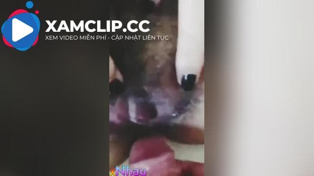 Con chỉ thích chịch với mẹ thôi