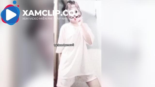 Clip sex Nguynkhnh0722(Bumbumcuti2k10) nhảy Tiktok gây sốc trên mạng