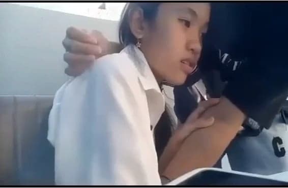 Loạn Luân ANH EM dụ em gái bú cu