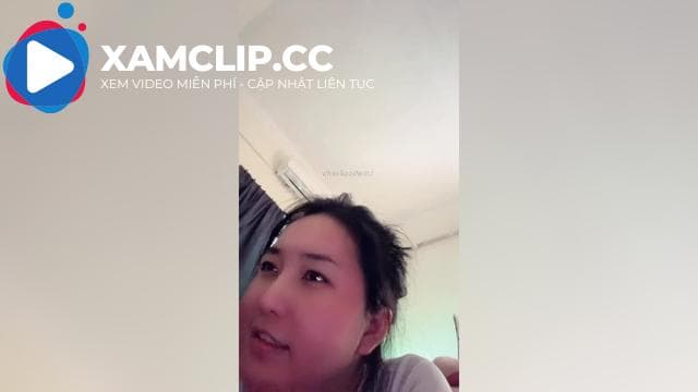 Gái xinh Lò Thị Mẫn Nghi tới tháng nhưng vẫn lên Live phục vụ các anh tà dâm quay tay
