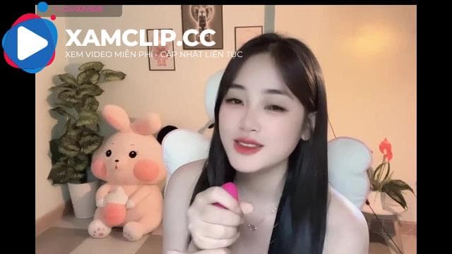 Xinh như Bạch Tuyết thì lên giường em cũng hóa thần dâm