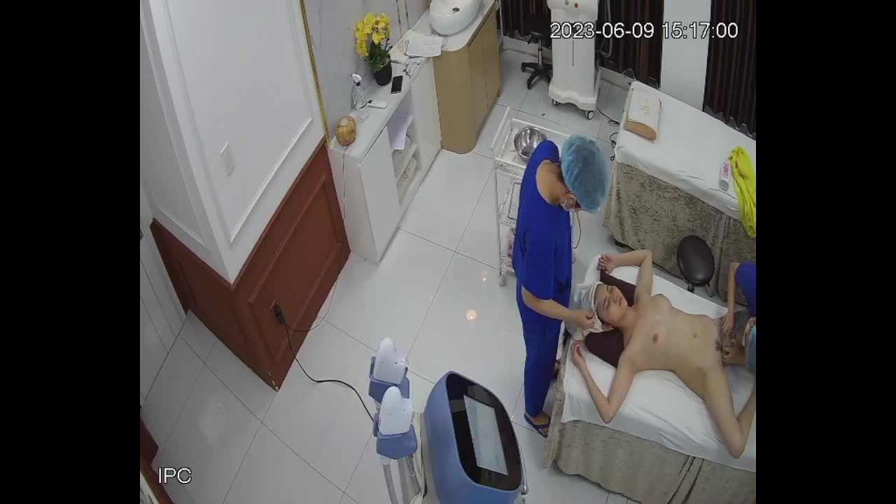 Đến Camera phòng khám bác sĩ thẩm mỹ nhé mấy TML #9