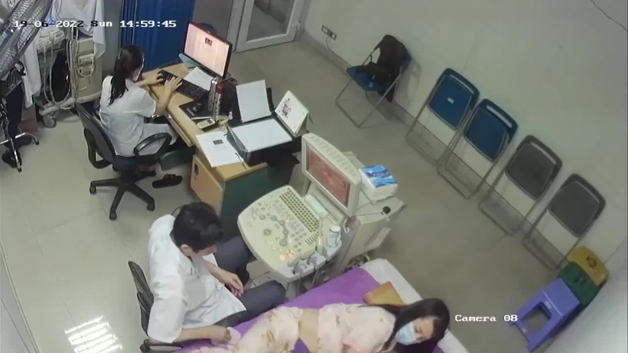 Đến Camera phòng khám bác sĩ thẩm mỹ nhé mấy TML #15