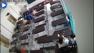 Học sinh địt nhau trong lớp học, thực trạng đáng quan ngại #1