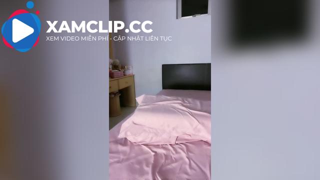 LIVE mới nhất Idol tiktok Hà My nóng bỏng trong bộ đồ lót màu đỏ