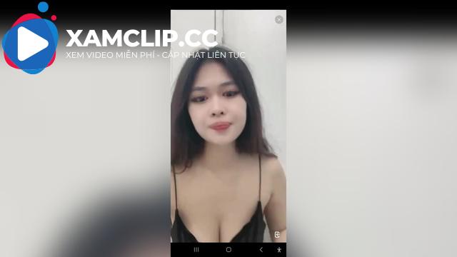 An Quỳnh Trang (anquynhtrang) Live 17/12/2023