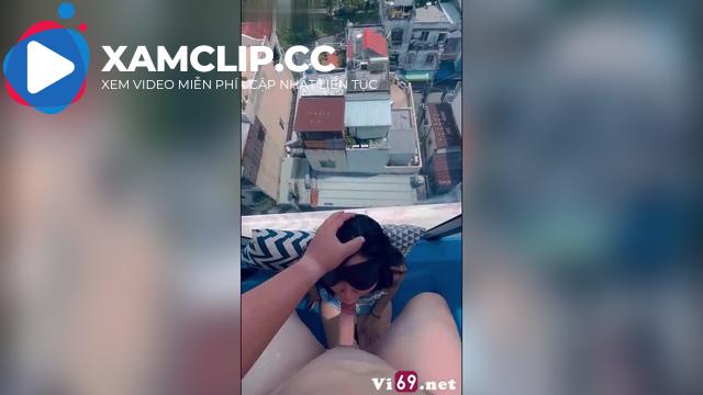 Vừa xả cơn nứng với em yêu vừa ngắm phố phường