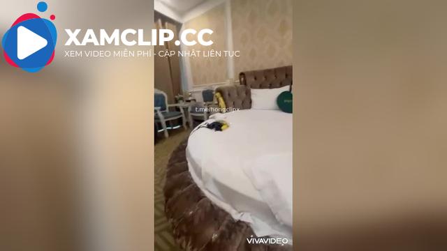 Cậu trai tơ lần đầu trải nghiệm đá phò gặp ngay thần dâm Hoa Ngọc Lan