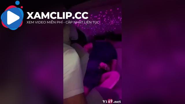 Lần đầu threesome mà em sinh viên thành thạo quá