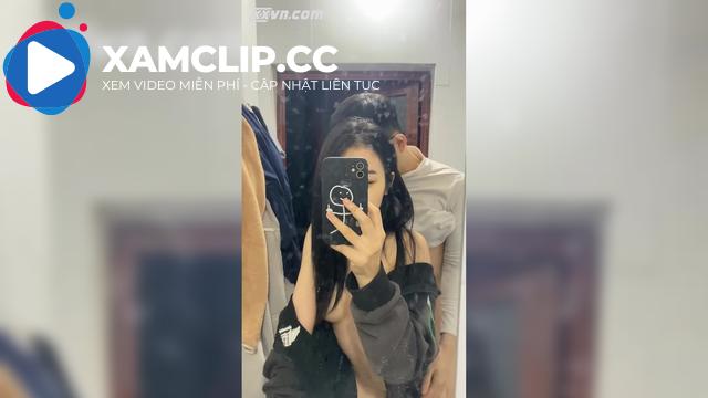 Cặp đôi mới lớn làm tình trước gương P1