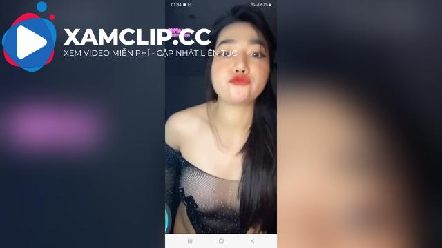 Full clip Elly mặc bộ đồ ren xuyên thấu hack clip từ MMLive 13/12/2023