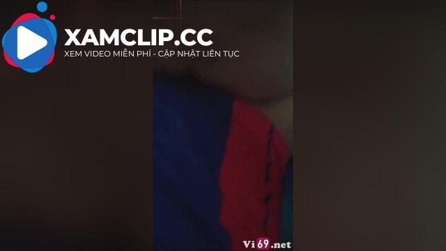 Áo dài nữ sinh vẫn là một cái gì đó gây nứng