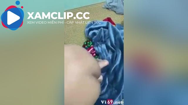 Em tỉa lông gọn gàng xin ba mẹ qua nhà anh học nhóm