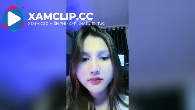 Lam Only comeback với màn uốn dẻo soi hàng đốt mắt các anh trai