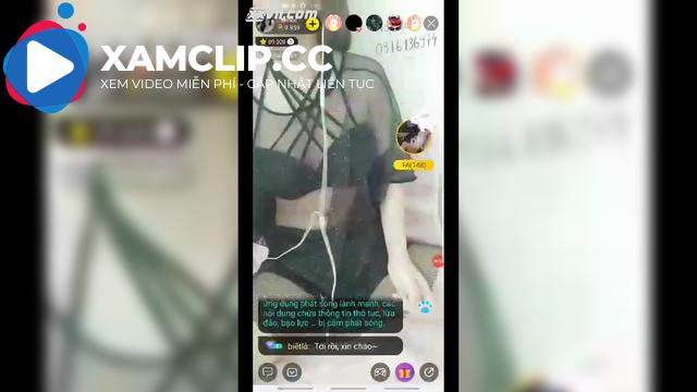 Bé gái mới lớn show hàng dâm vãi P1