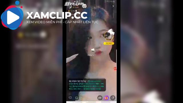 Bé gái mới lớn show hàng dâm vãi P2