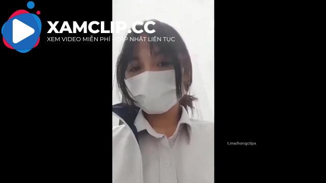 Bé gái đến tuổi động đực thủ dâm, rồi đè bạn trai ra hấp diêm