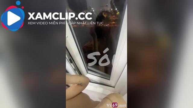 Đang đi chơi thì em nói buồn ngủ và nhà nghỉ thẳng tiến