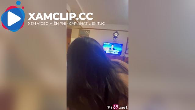 Em sinh viên năm cuối Kinh tế Quốc dân NEU
