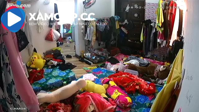 Quay lén động bàn tơ của bày gõ