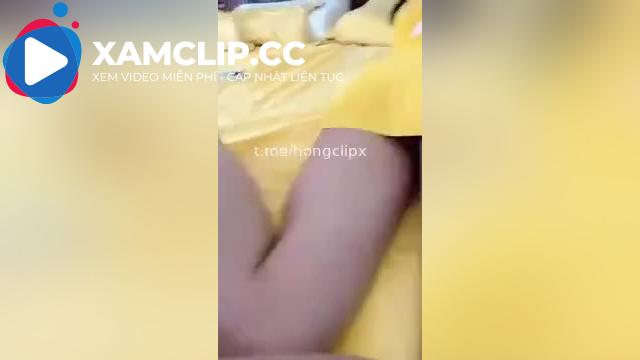 Full clip 8 phút em áo vàng và anh trym to không cắt