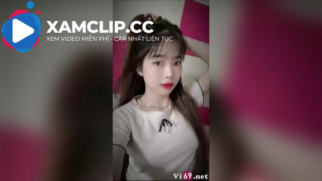 Đang đi thì bé 2k4 đòi dừng xe chơi public giữa đường