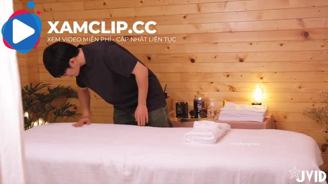 Dịch vụ massage sung sướng , xuất tinh lên bụng, anh nào cũng thích