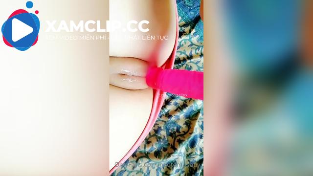 Con bướm to, phè như cá trép cực hot, độc-lạ!