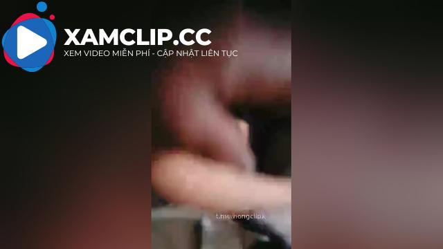 Thương mấy cô gái việt qua cam làm bị mấy anh bảo vệ da đen hip zâm