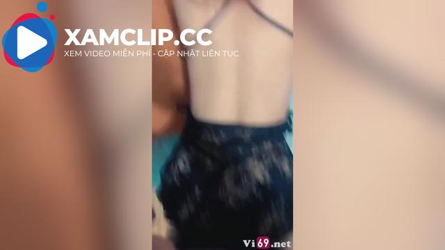 Chịch mỏi chim em kêu sướng tê hết bướm